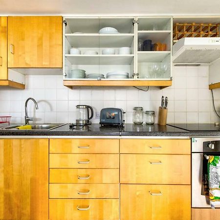 Altido Ultra Stylish Calton Road Apt W/ Parking EDI Exterior photo